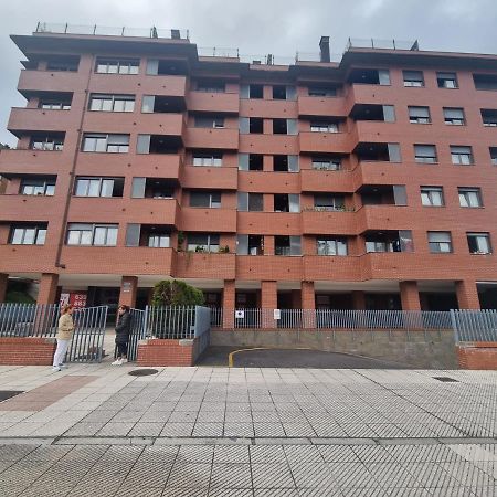 Piso Zona Hospital 6 Personas Oviedo Exterior foto